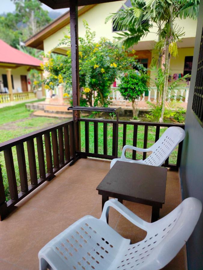 Restu Chalet Tioman Kampong Ayer Batang Ngoại thất bức ảnh