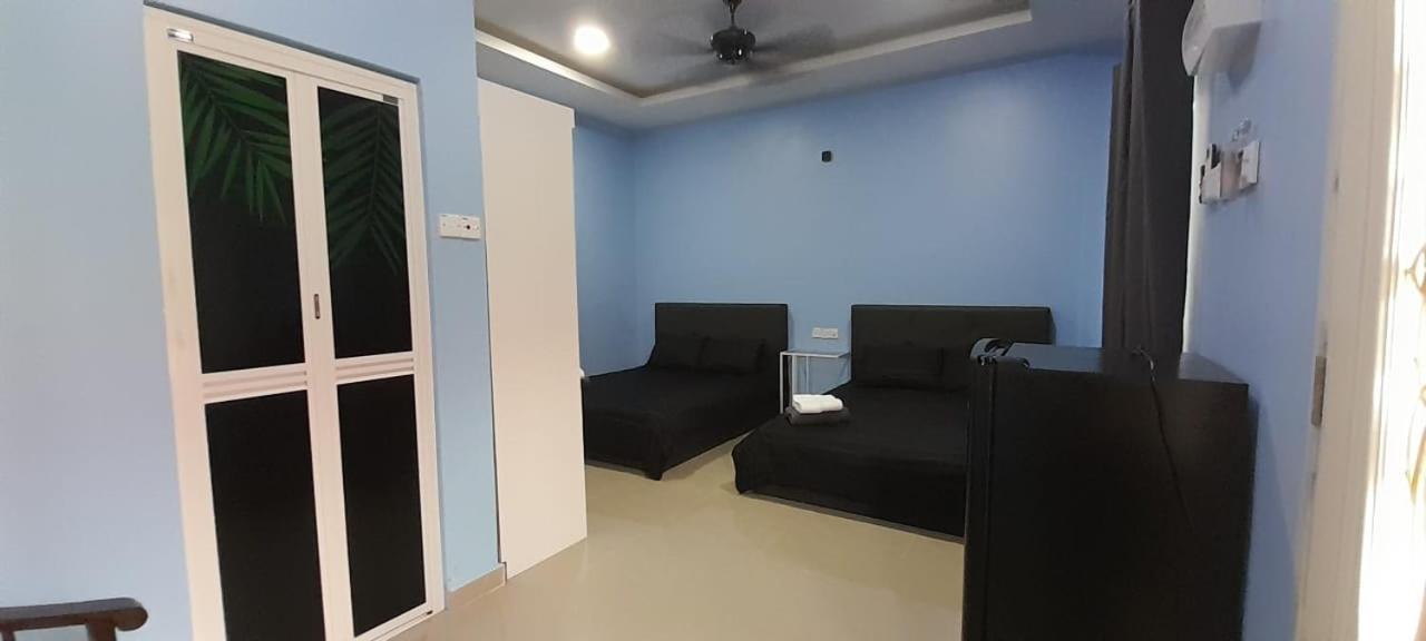 Restu Chalet Tioman Kampong Ayer Batang Ngoại thất bức ảnh