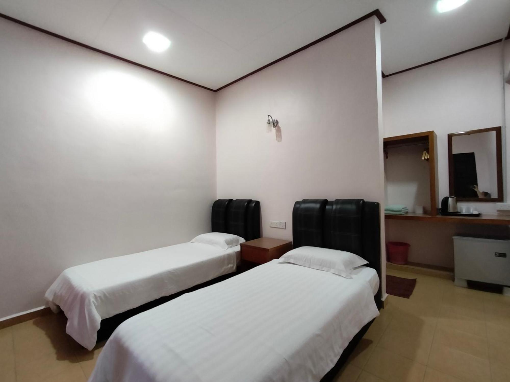 Restu Chalet Tioman Kampong Ayer Batang Ngoại thất bức ảnh