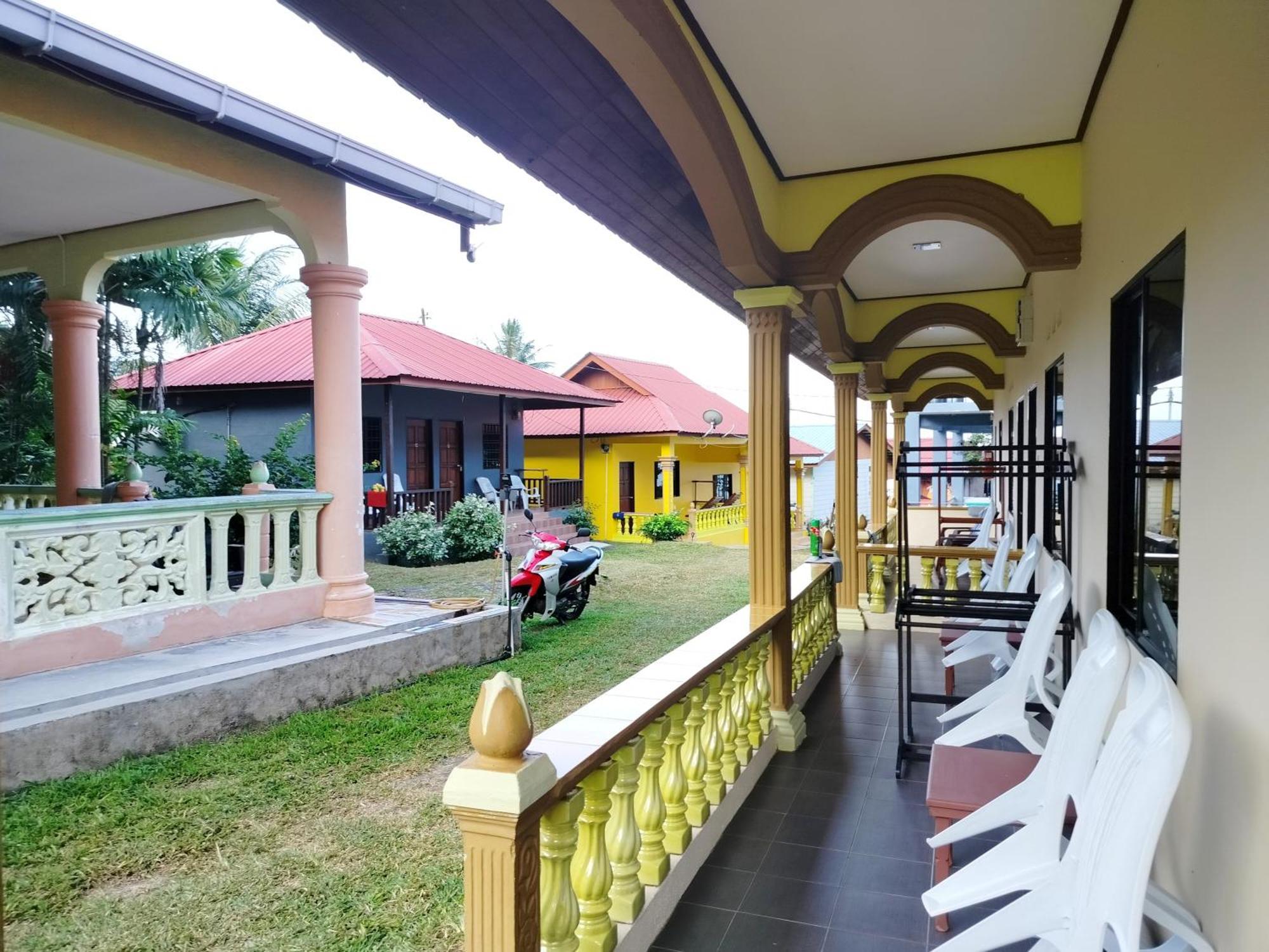 Restu Chalet Tioman Villa Kampong Ayer Batang Ngoại thất bức ảnh