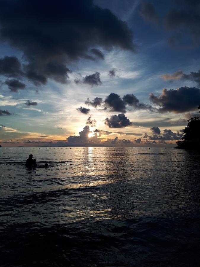 Restu Chalet Tioman Kampong Ayer Batang Ngoại thất bức ảnh